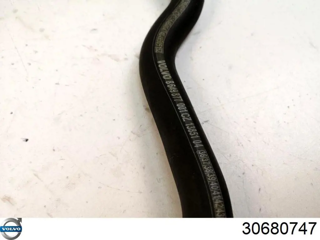 30680747 Volvo 