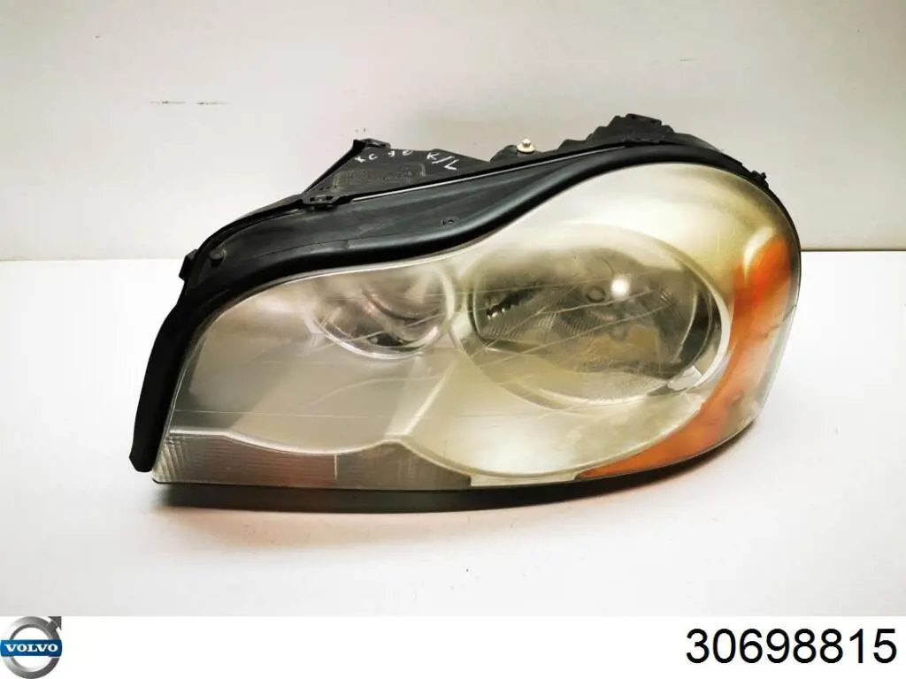 30698815 Volvo Фара дальнього світла в зборі