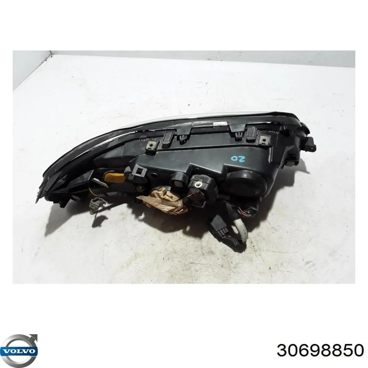  Volvo 30698850 ціна, від 225.99 USD