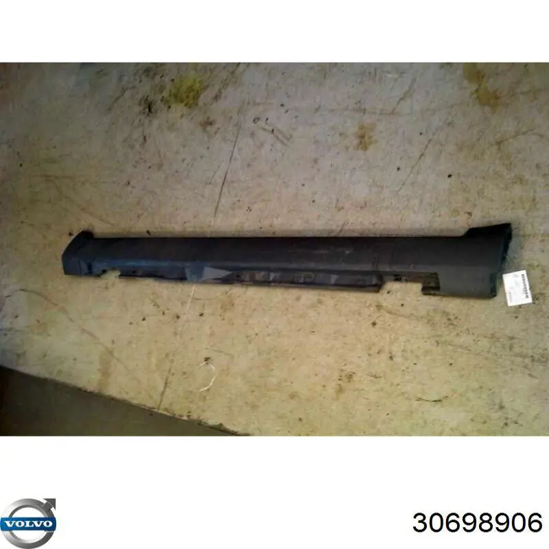 Купити 30698906 Volvo 