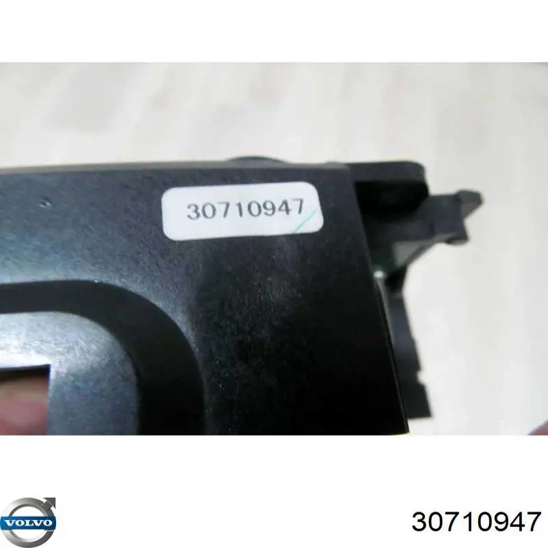  Volvo 30710947 ціна, від 44.34 USD