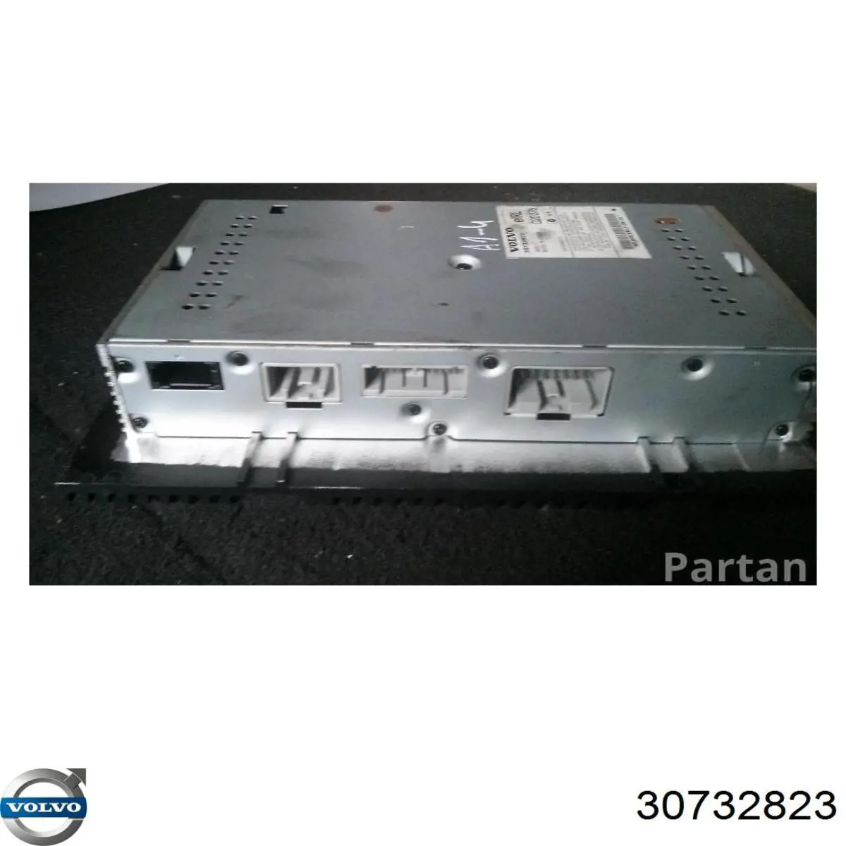  30732823 Volvo