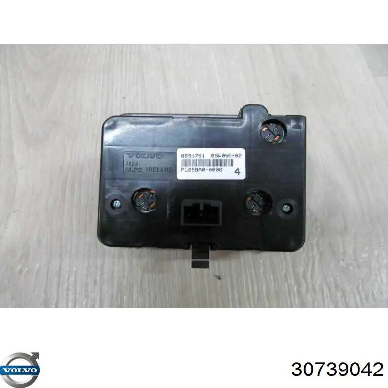  30739042 Volvo