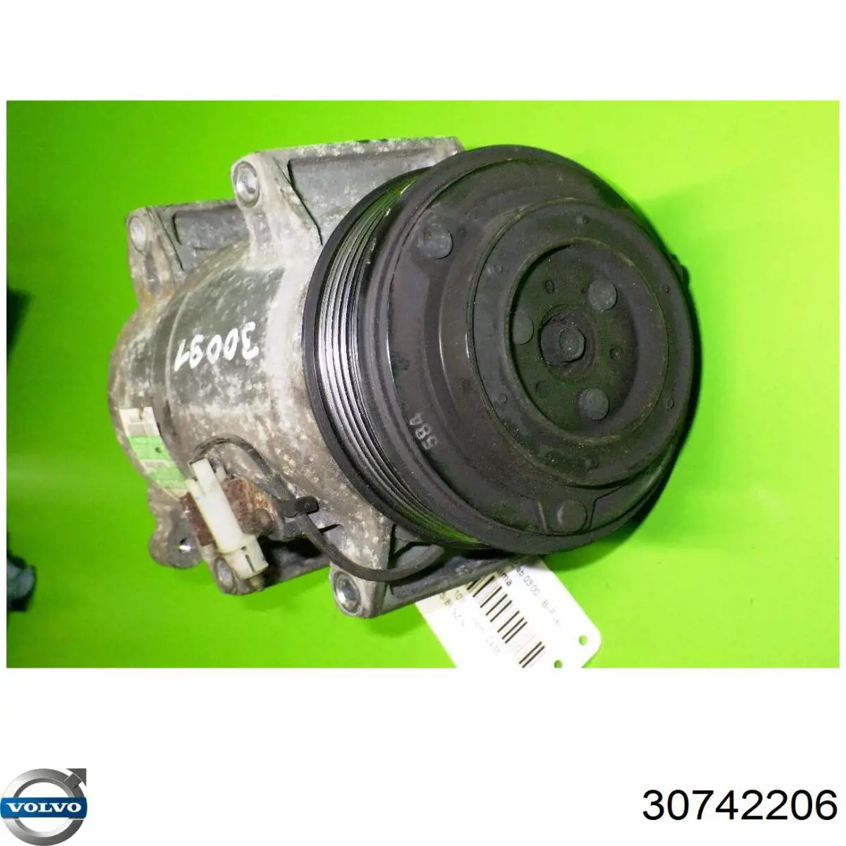Компресор системи кондиціювання Volvo 30742206 ціна, від 234.17 USD
