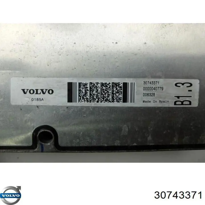  Volvo 30743371