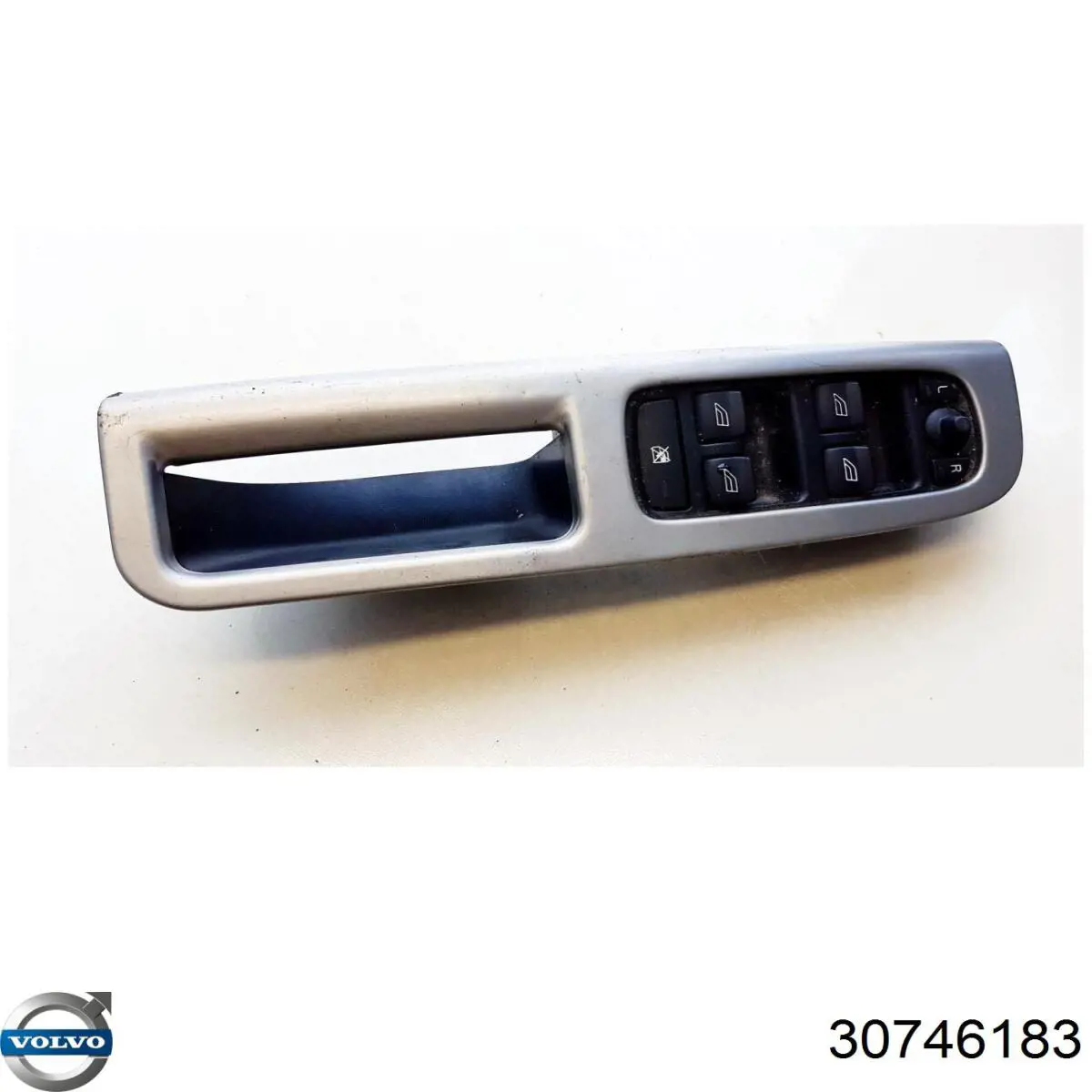 Купити 30795081 Volvo 