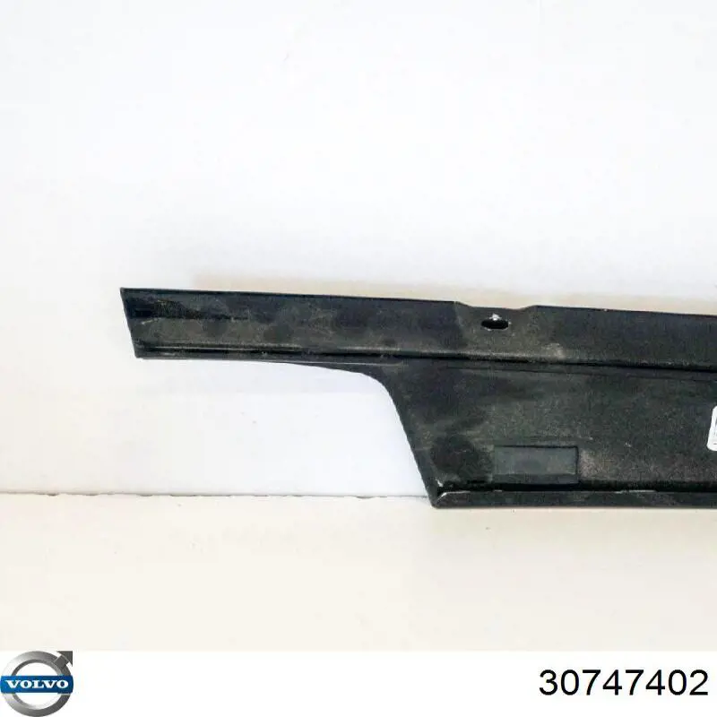 Купити 30747402 Volvo 