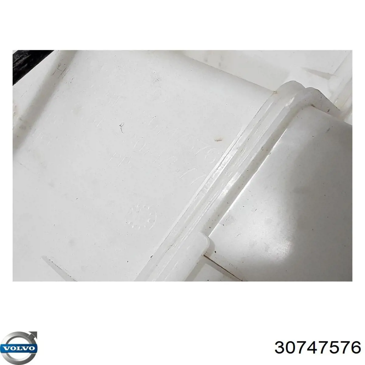 Бачок омивача лобового скла Volvo 30747576 ціна, від 64.49 USD