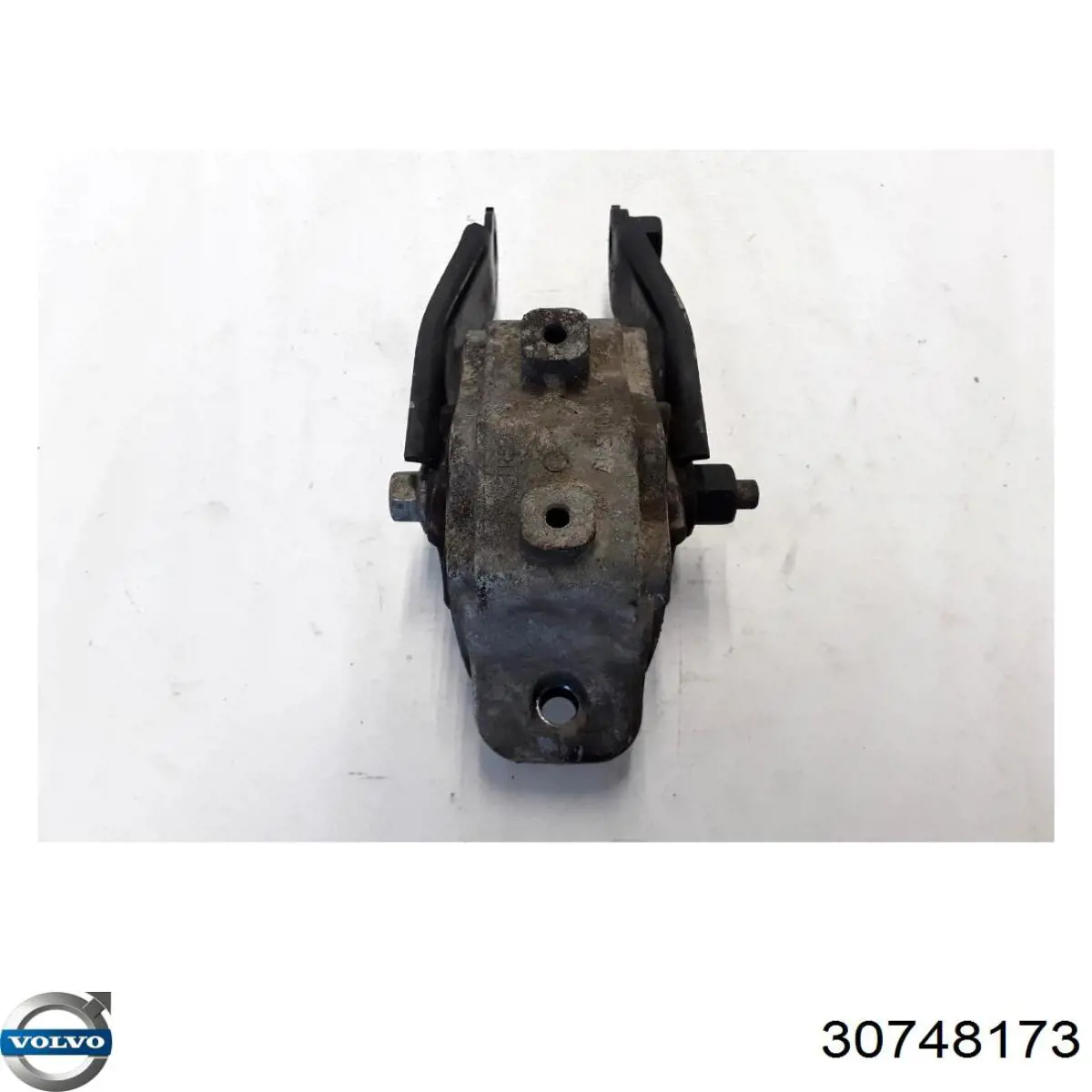 Купити 30748173 Volvo 