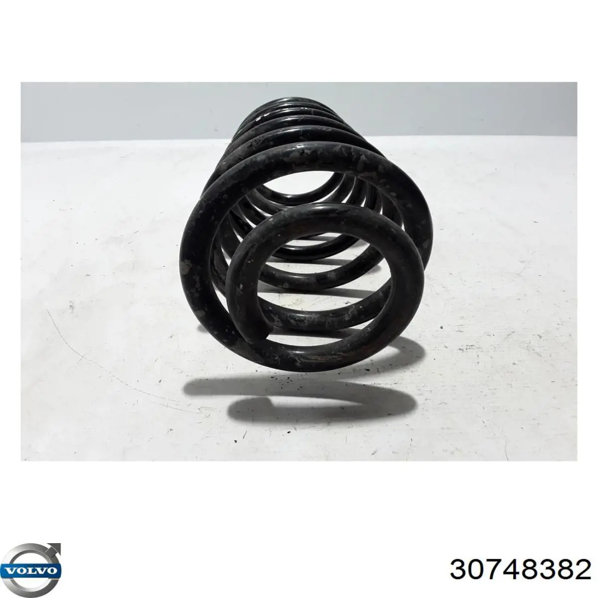 Купити 30748382 Volvo Задні пружини