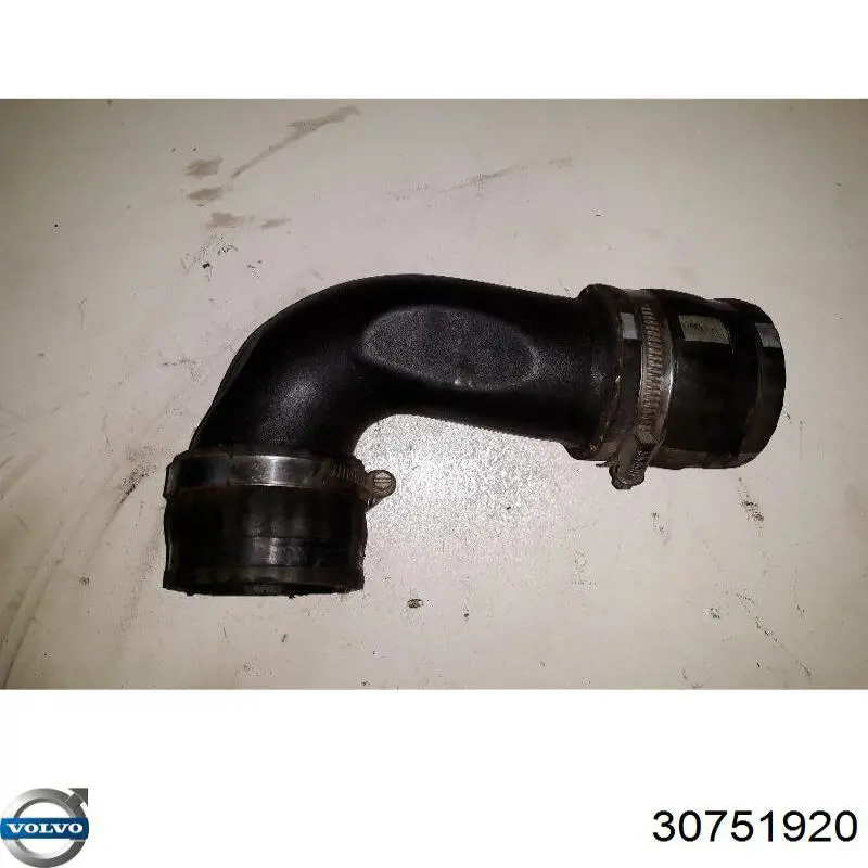 30751920 Volvo Патрубок радіатора системи рециркуляції ОГ