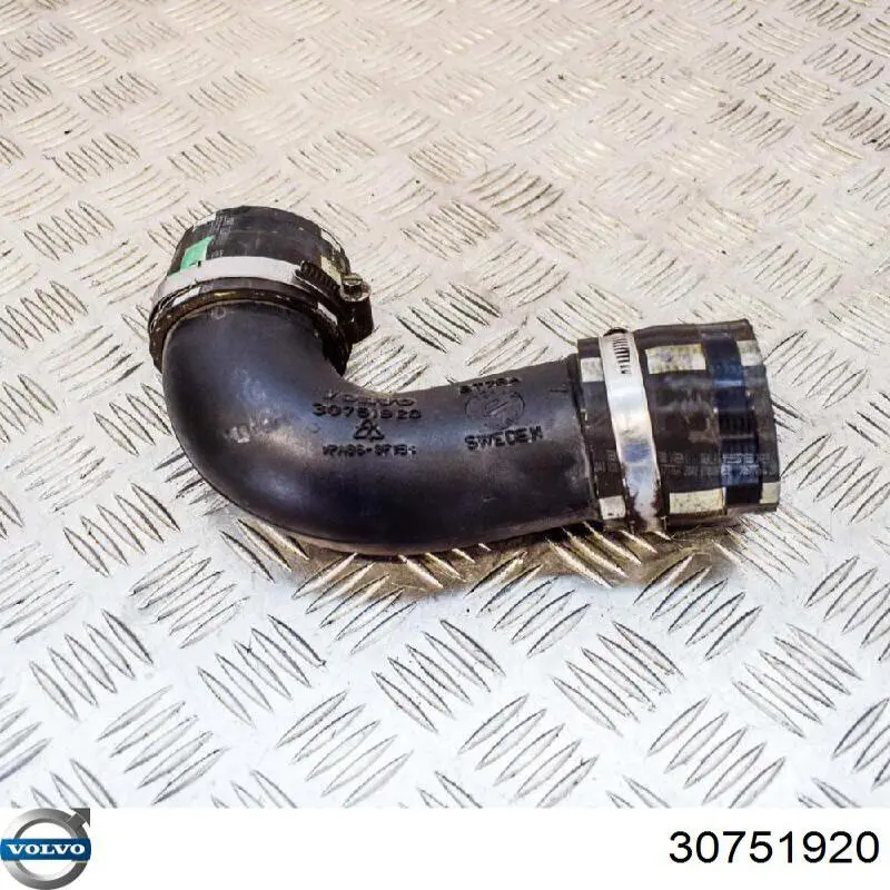 Патрубок системи рециркуляції ОГ EGR 30751920 Volvo