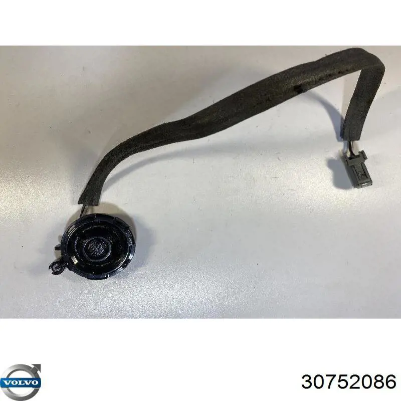30752086 Volvo 