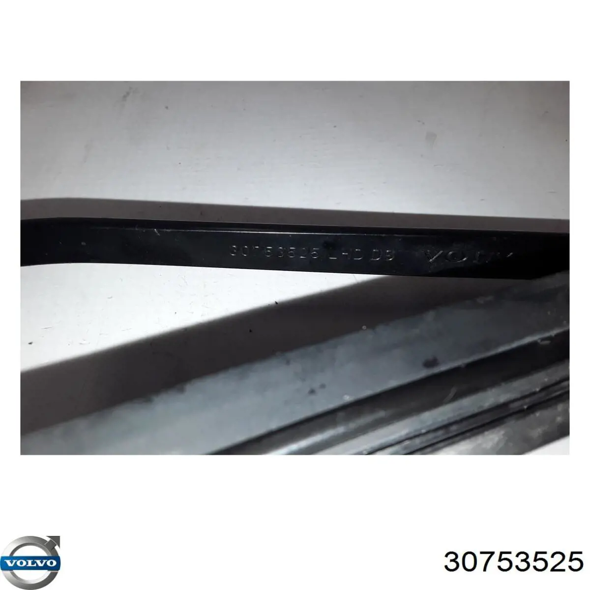  Volvo 30753525 ціна, від 21.54 USD
