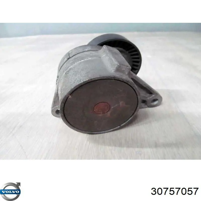 Натягувач приводного ременя 30757057 Volvo