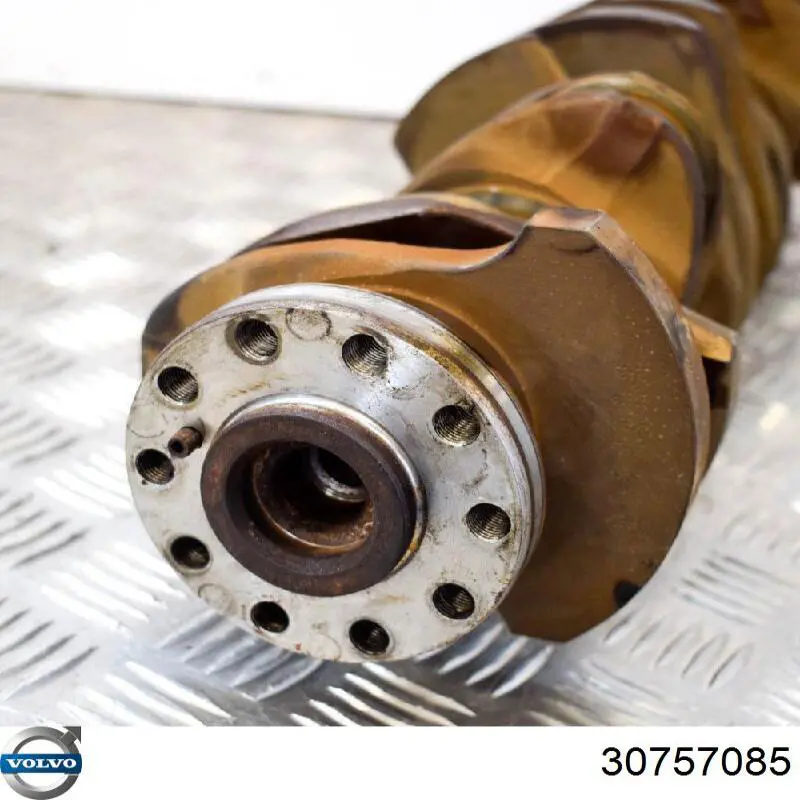 Купити 30757085 Volvo Колінвал