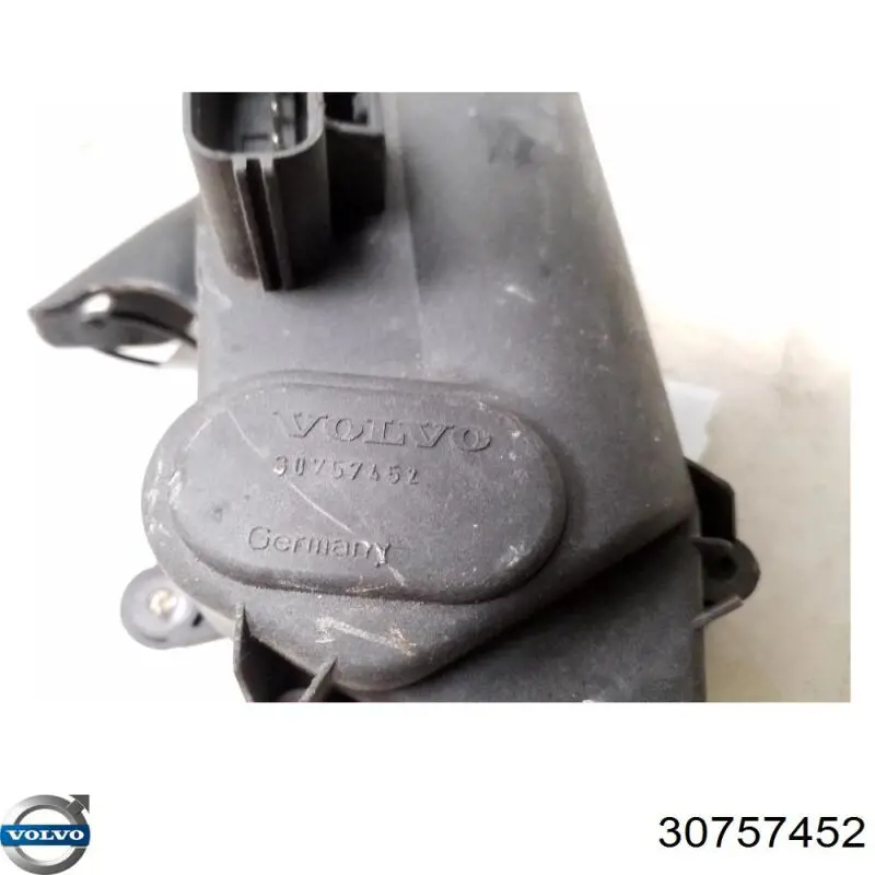 30757452 Volvo 