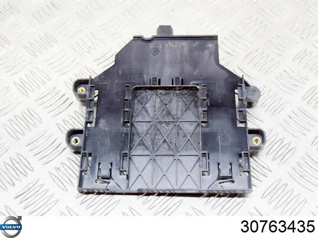 Кріплення бампера FPS FP7205935 ціна, від 16.01 USD