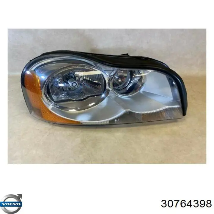 Фара права 30764398 Volvo