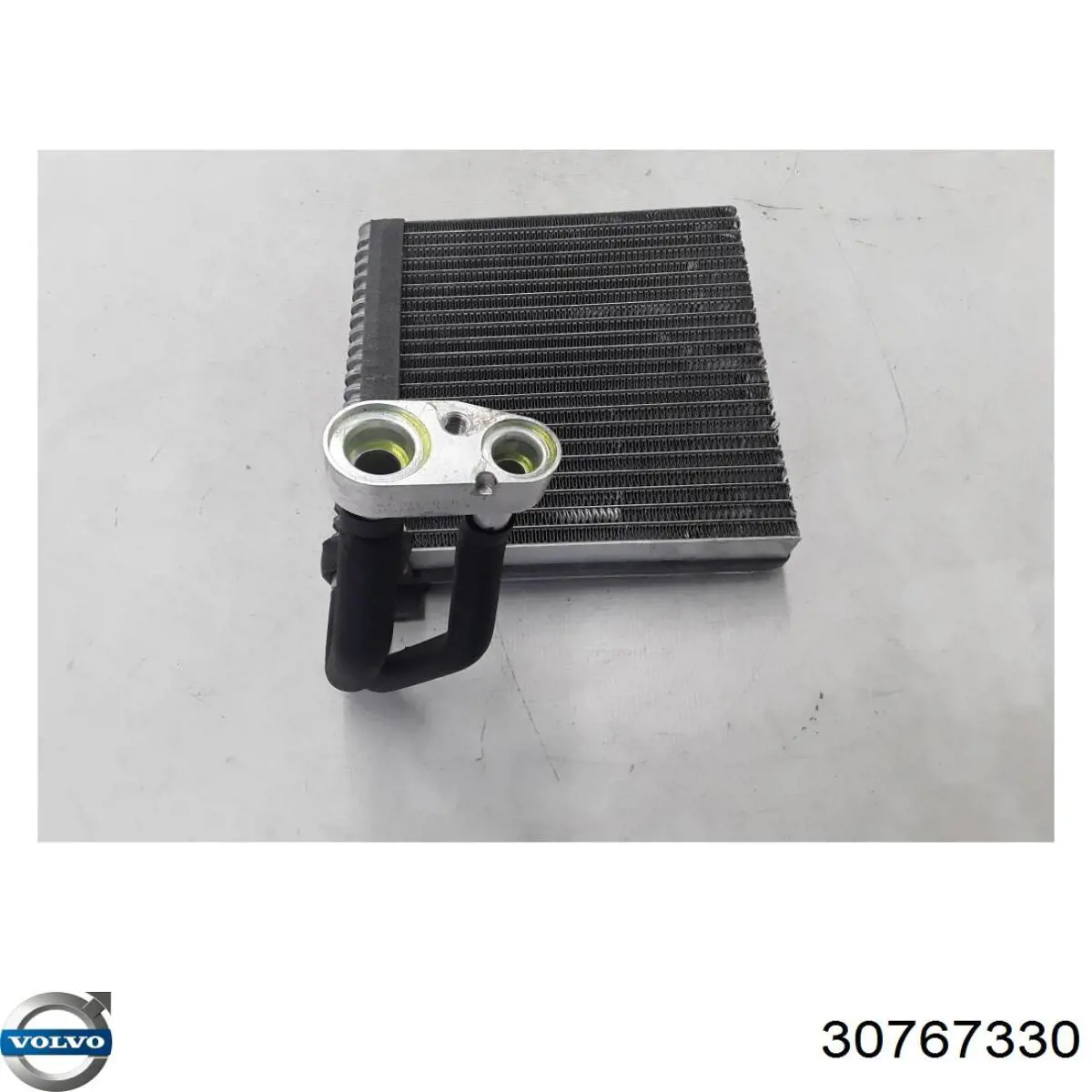 Випаровувач кондиціонера Volvo 30767330 ціна, від 722.02 USD