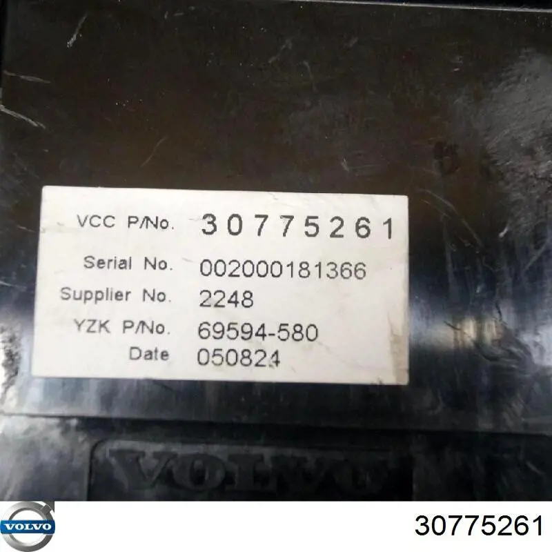 Дисплей бортового комп'ютера Volvo 30775261 ціна, від 22.27 USD