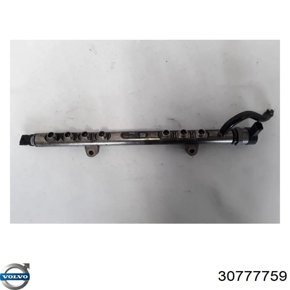 Рампа форсунок системи упорскування палива Volvo 30777759 ціна, від 25.34 USD