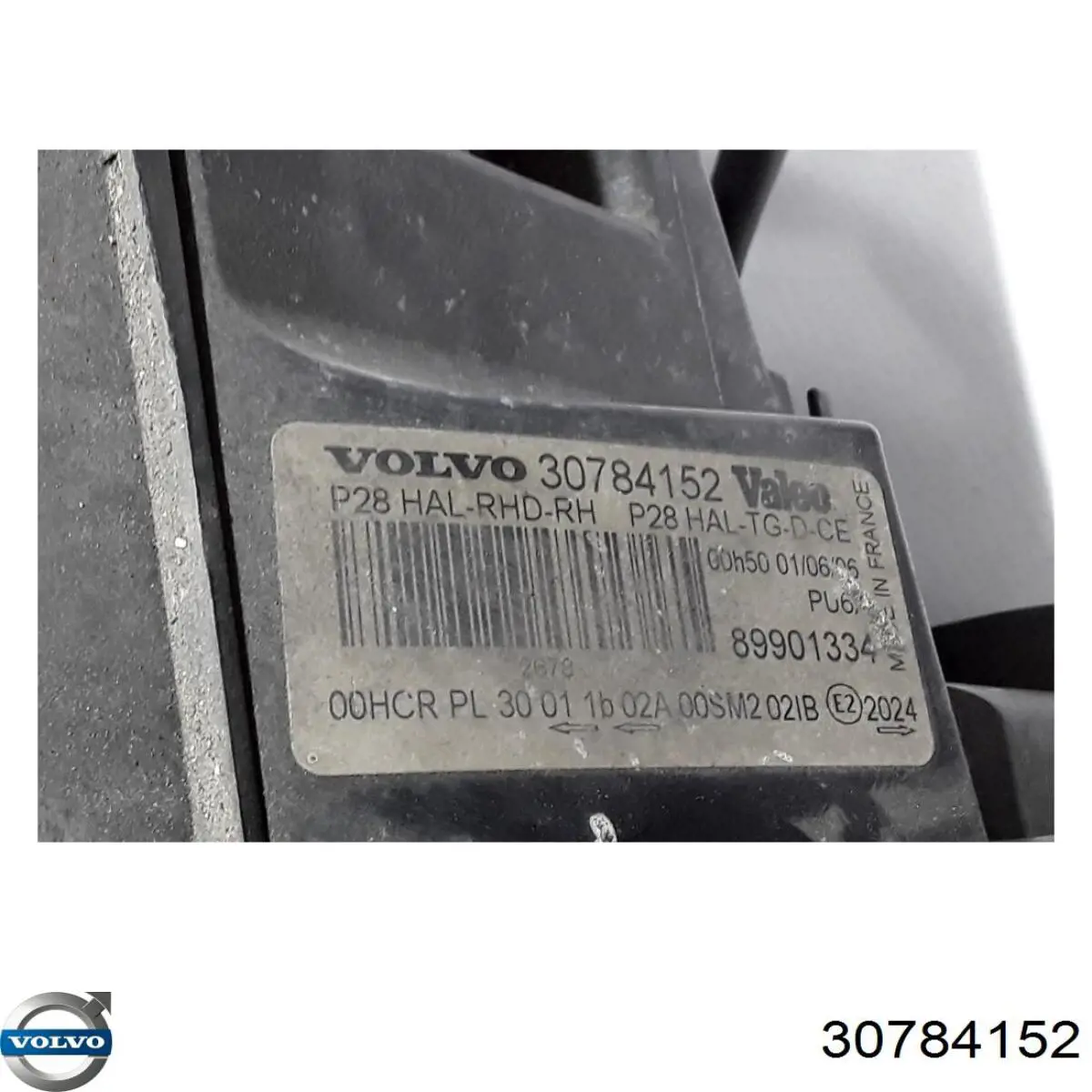 Фара правая Volvo 30784152 ціна, від 114.02 USD