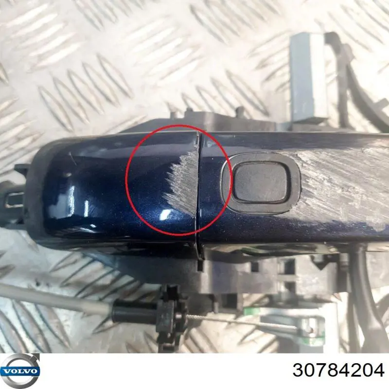 Тримач зовнішньої ручки дверей, задніх лівих 30784204 Volvo