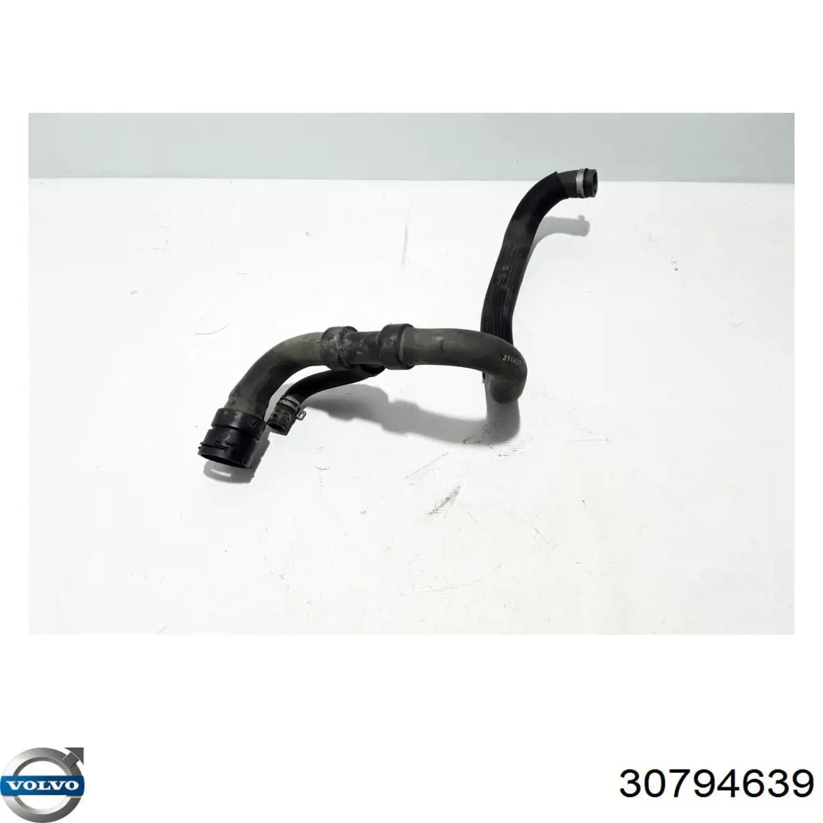 Шланг/патрубок радіатора охолодження, нижній Volvo 30794639 ціна, від 35.79 USD