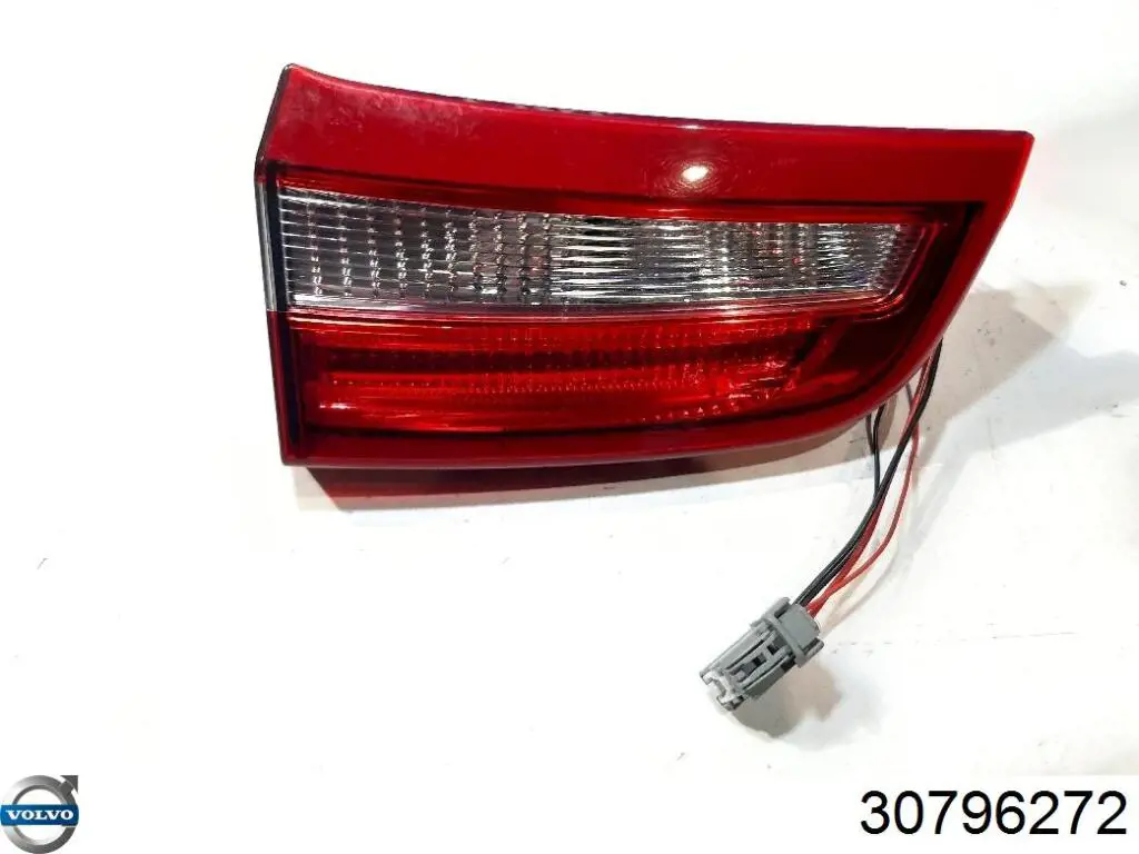 Стоп задній Volvo 30796272 ціна, від 36.00 USD