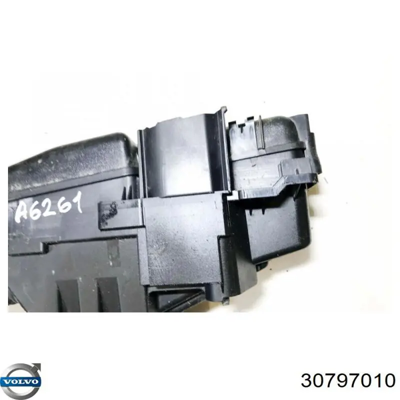 30797010 Volvo 