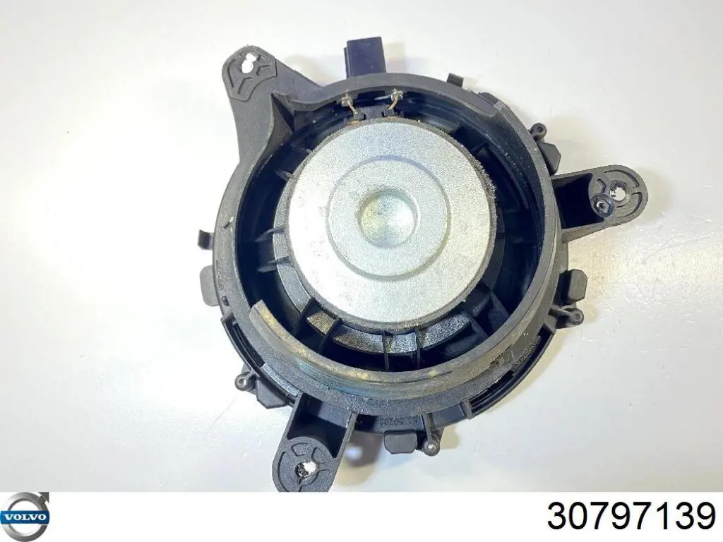 Купити 30797139 Volvo 