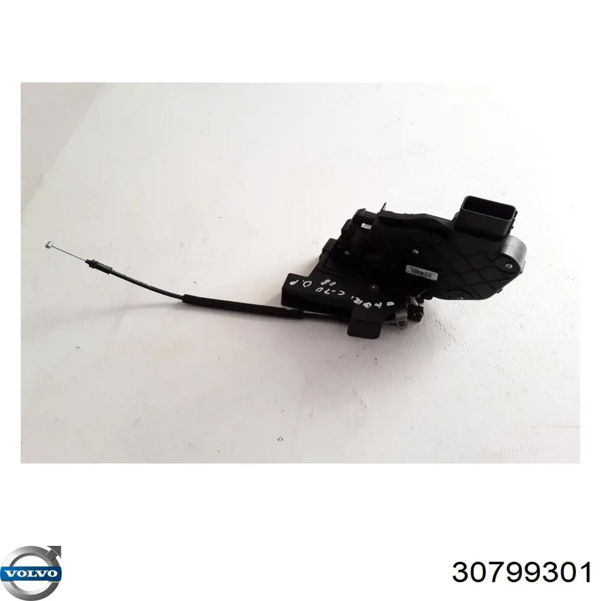 Купити 31416674 Volvo Замок дверки правої передньої