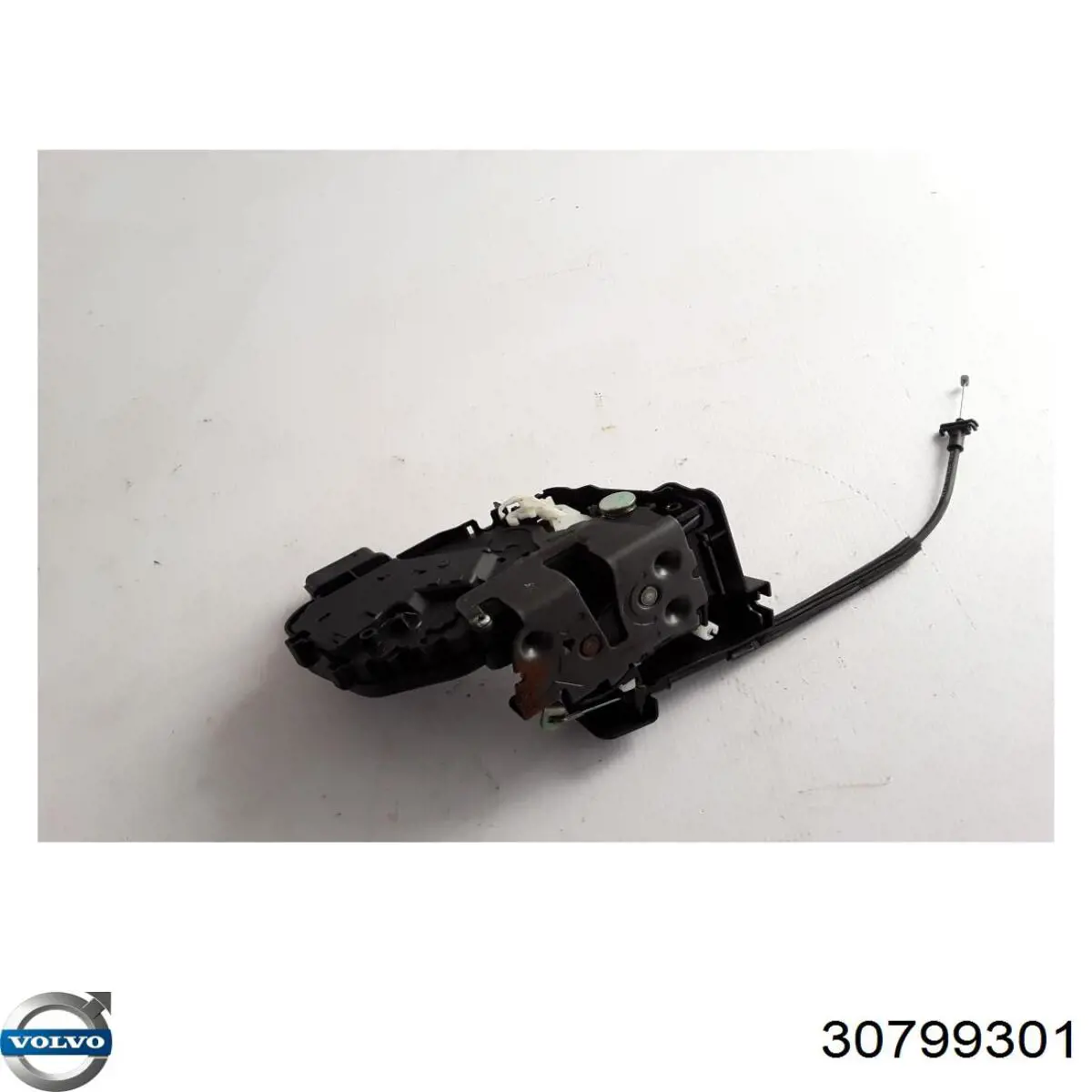 Замок дверки правої передньої 31416674 Volvo