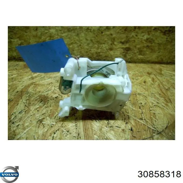 30858318 Volvo 