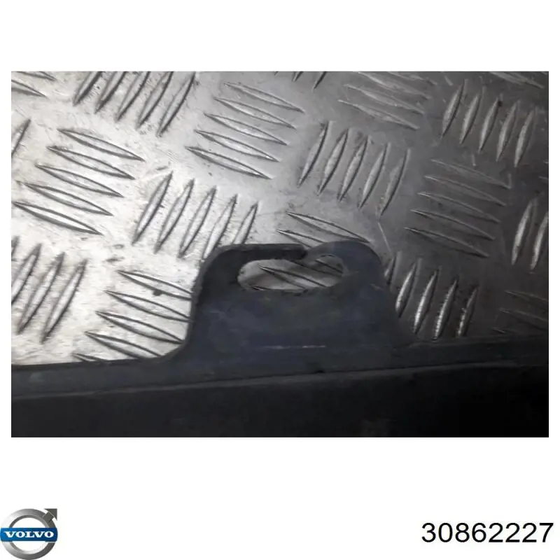 Накладка зовнішня (молдинг) порога, правий Volvo 30862227 ціна, від 160.61 USD