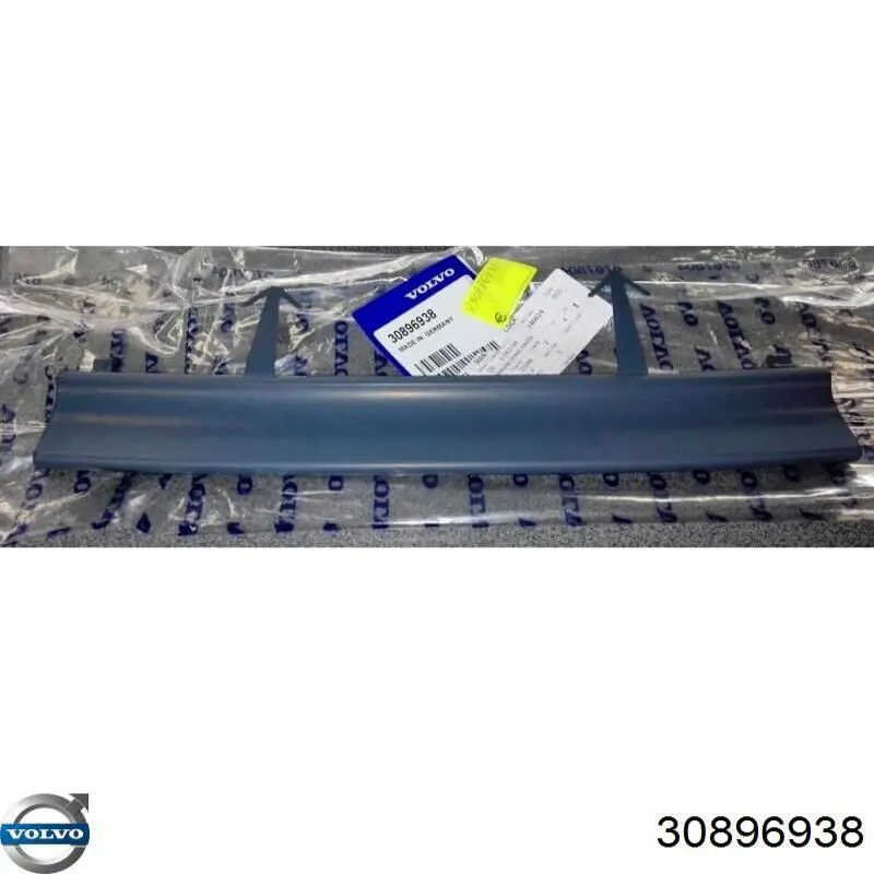 30896938 Volvo Молдинг бампера переднього, центральний