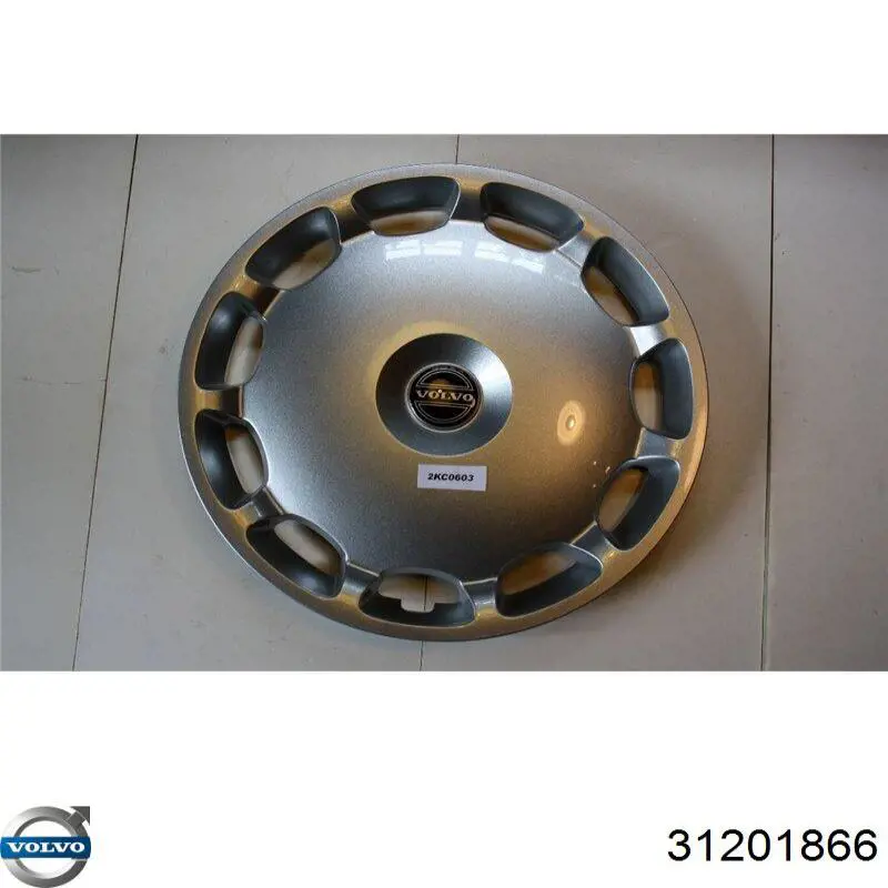 Ковпаки на диски Volvo 31201866 ціна, від 14.96 USD