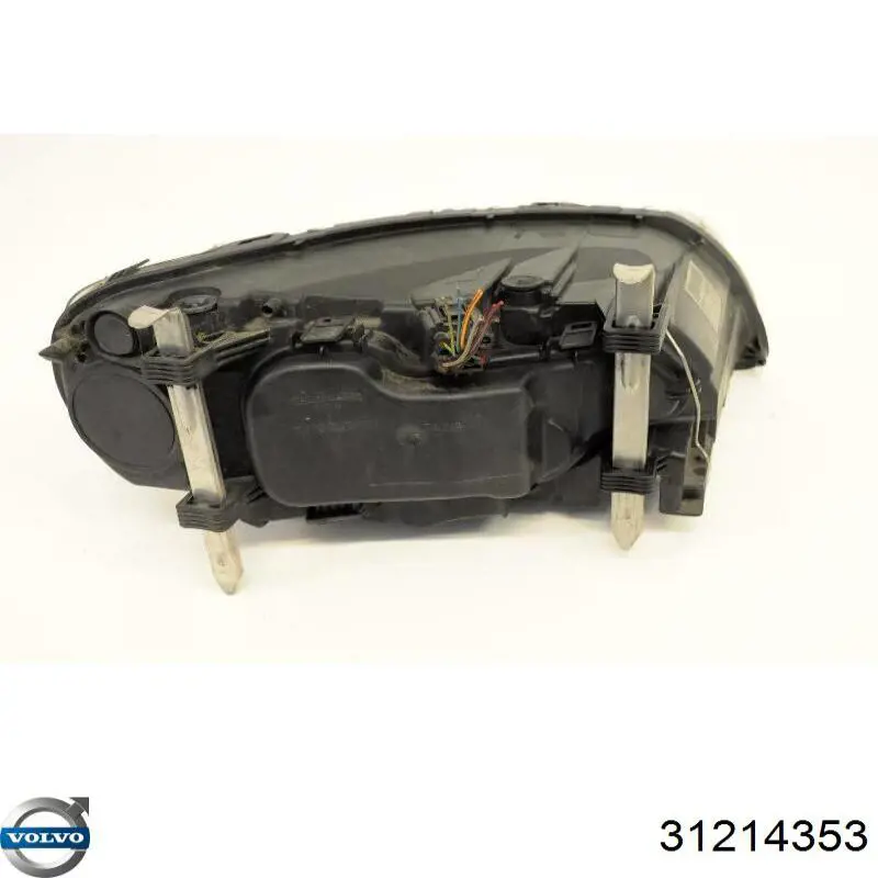 Фари Volvo 31214353 ціна, від 818.27 USD