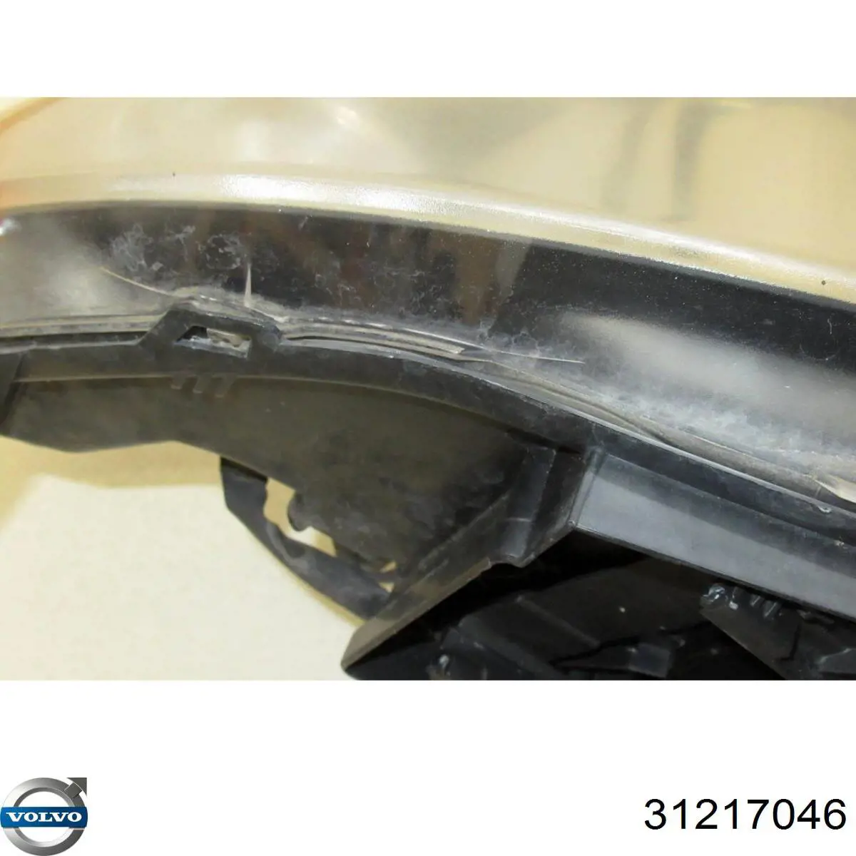 Основна фара - вставка Volvo 31446859 ціна, від 1014.05 USD