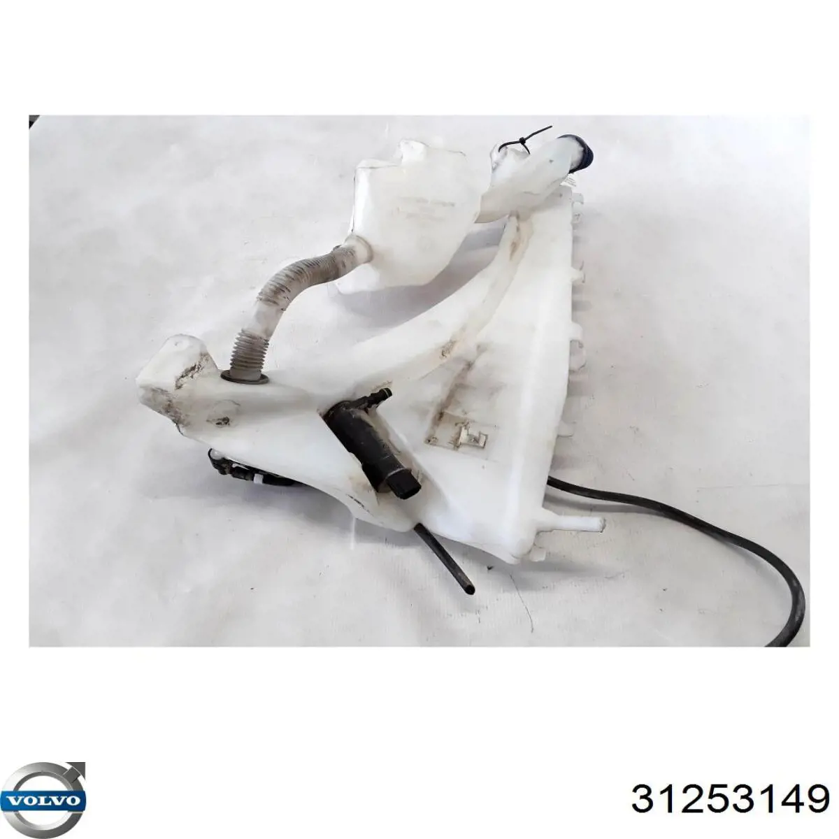 Бачок омивача 31253149 Volvo
