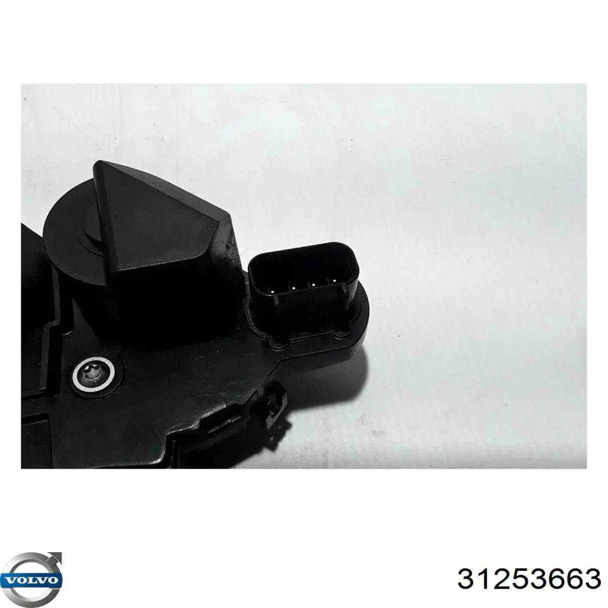 Купити 30784989 Volvo Замок задньої двері, лівої