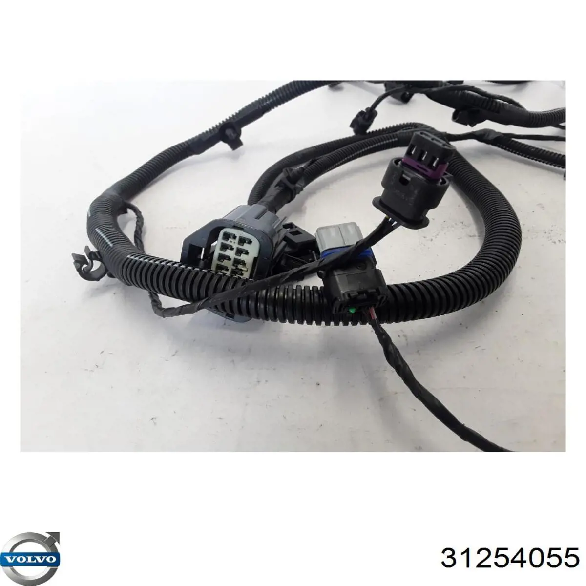 Купити 31254055 Volvo 