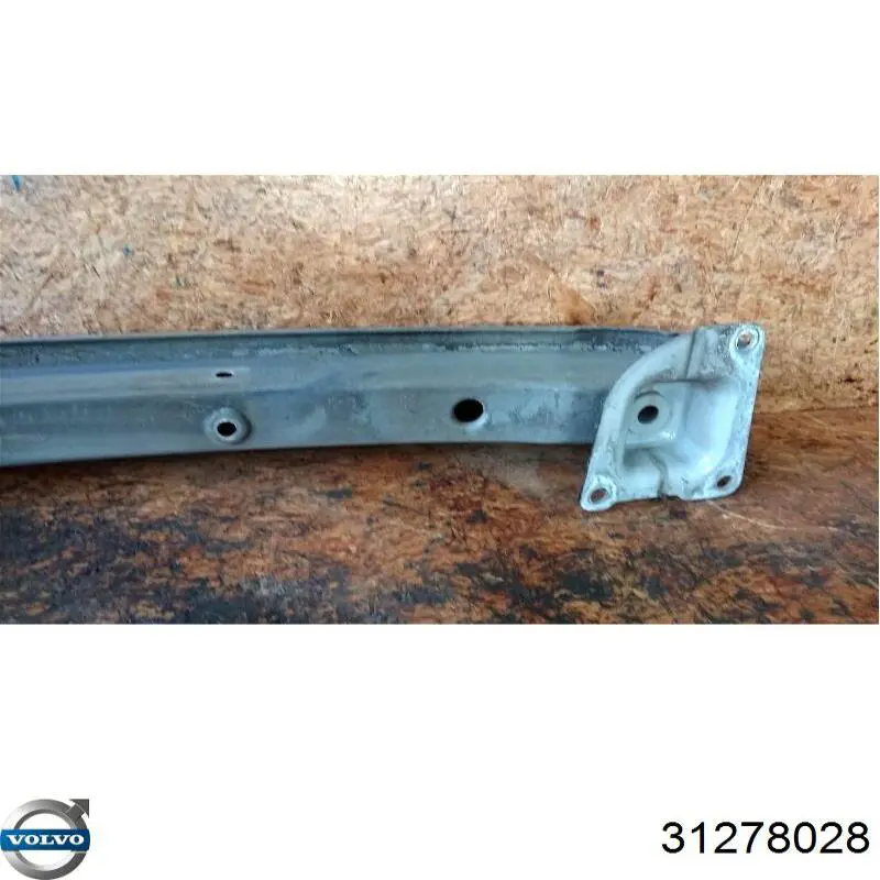 Купити 31278028 Volvo Буфер бампера заднього