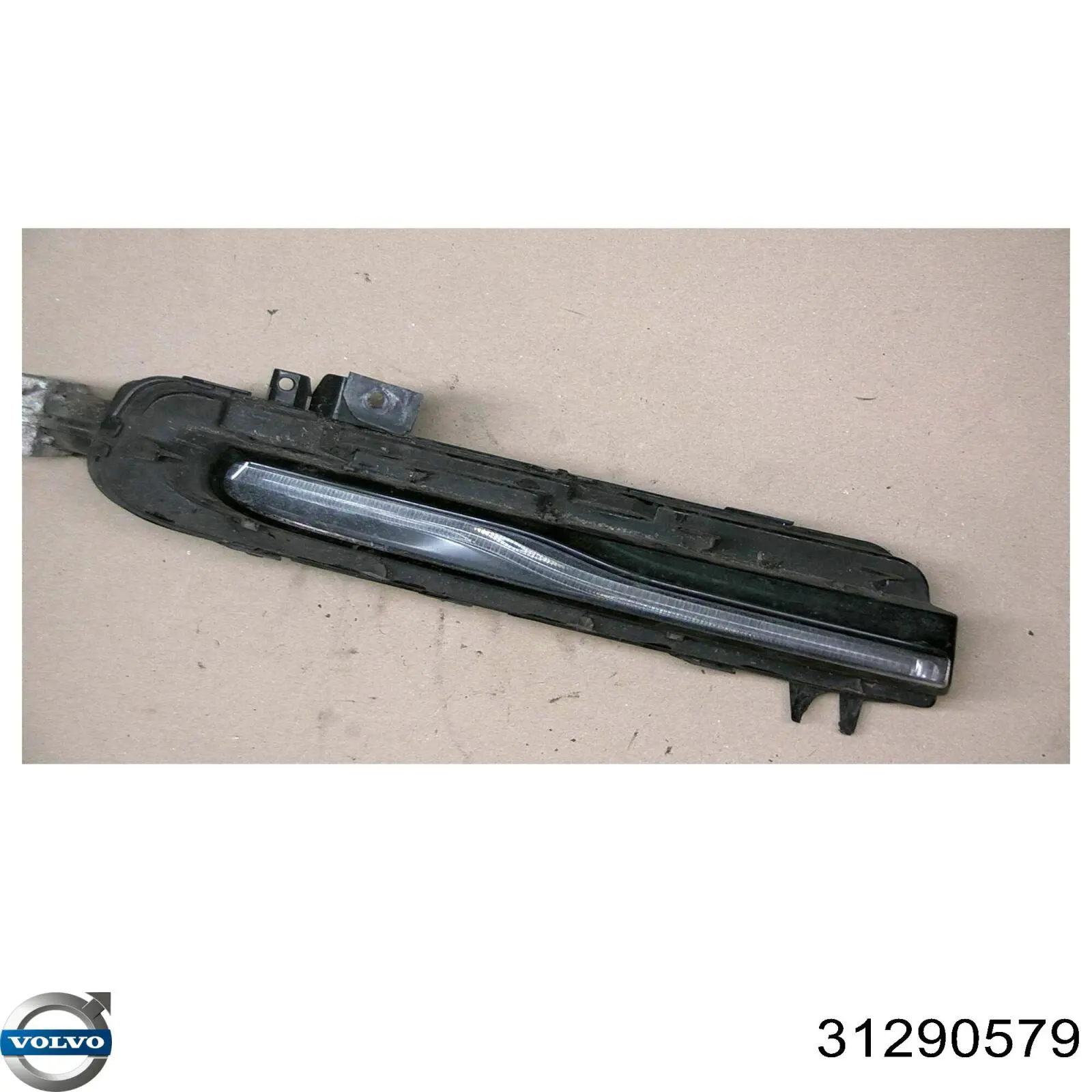 Фара денного світла, права Volvo 31290579 ціна, від 115.65 USD