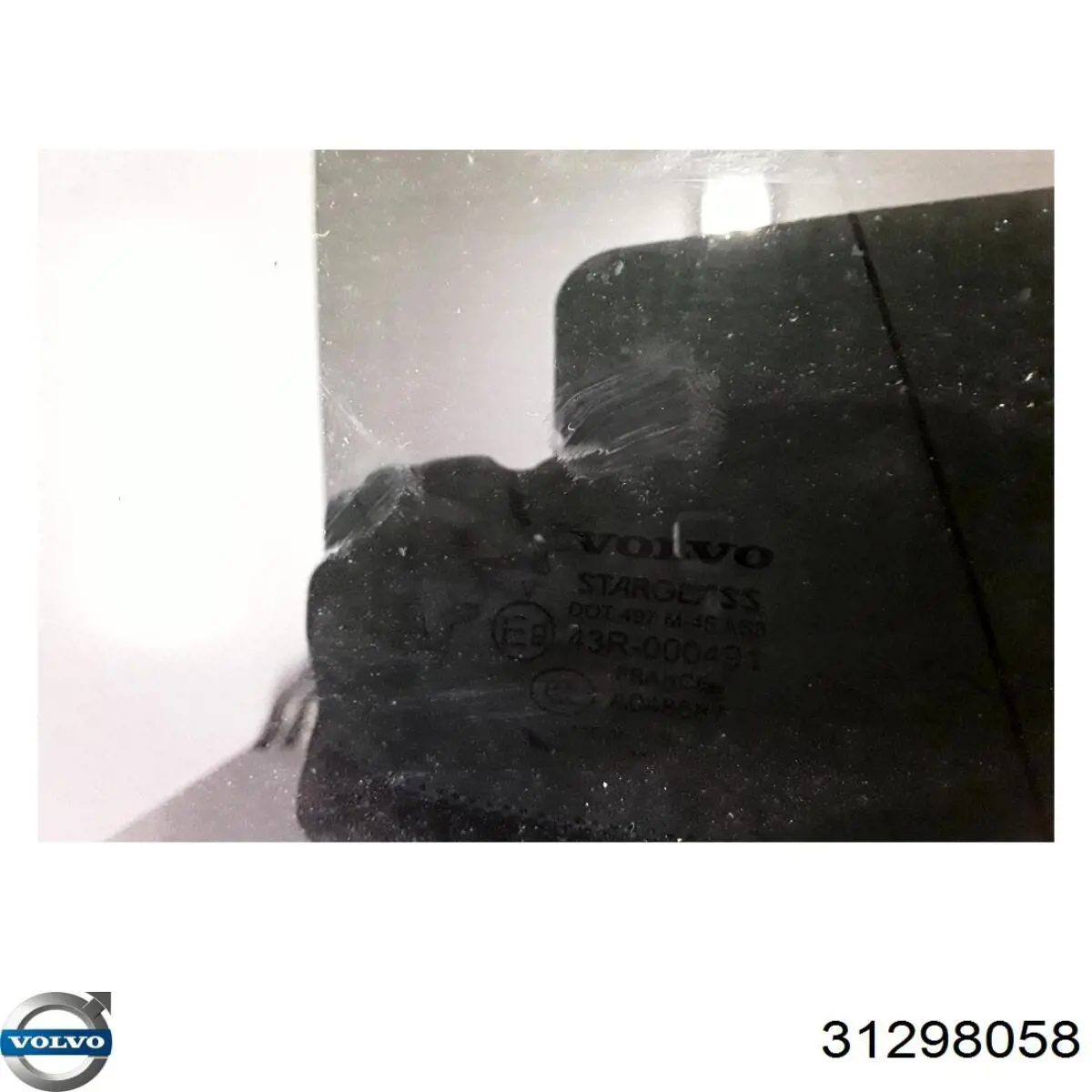 Скло багажного відсіку, ліве 31385772 Volvo