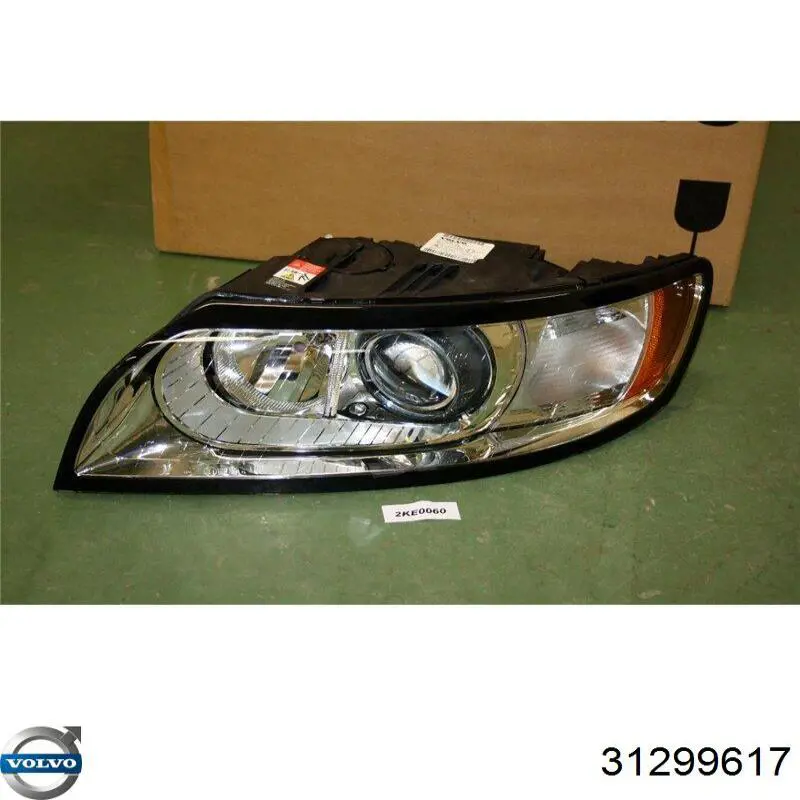 Купити 31299617 Volvo Фара ліва передня