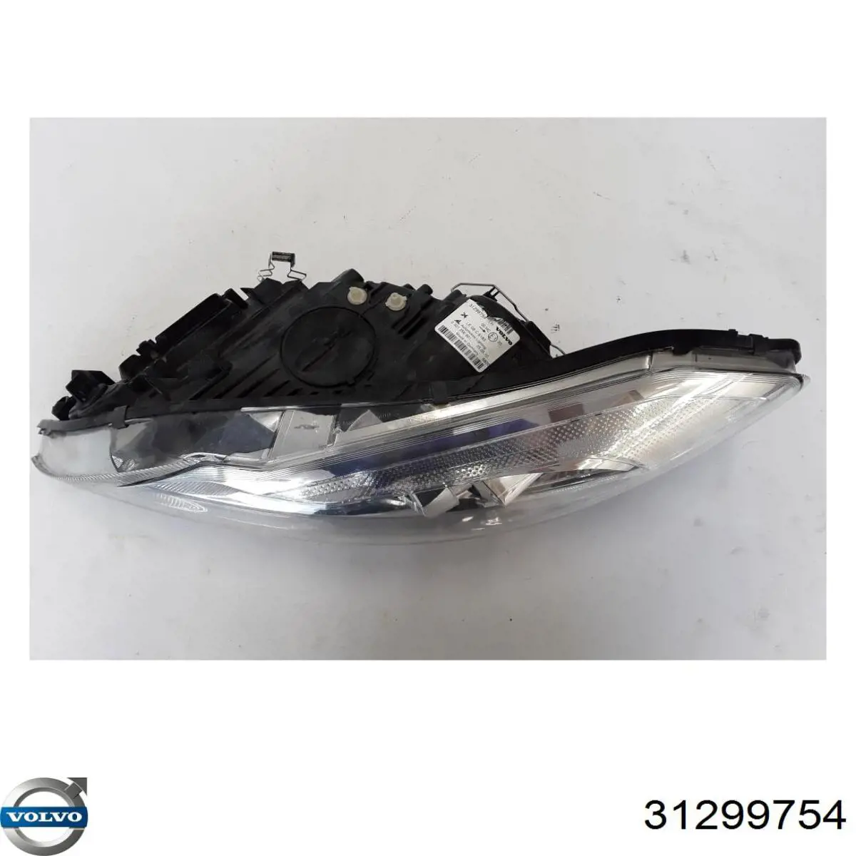 31299754 Volvo 