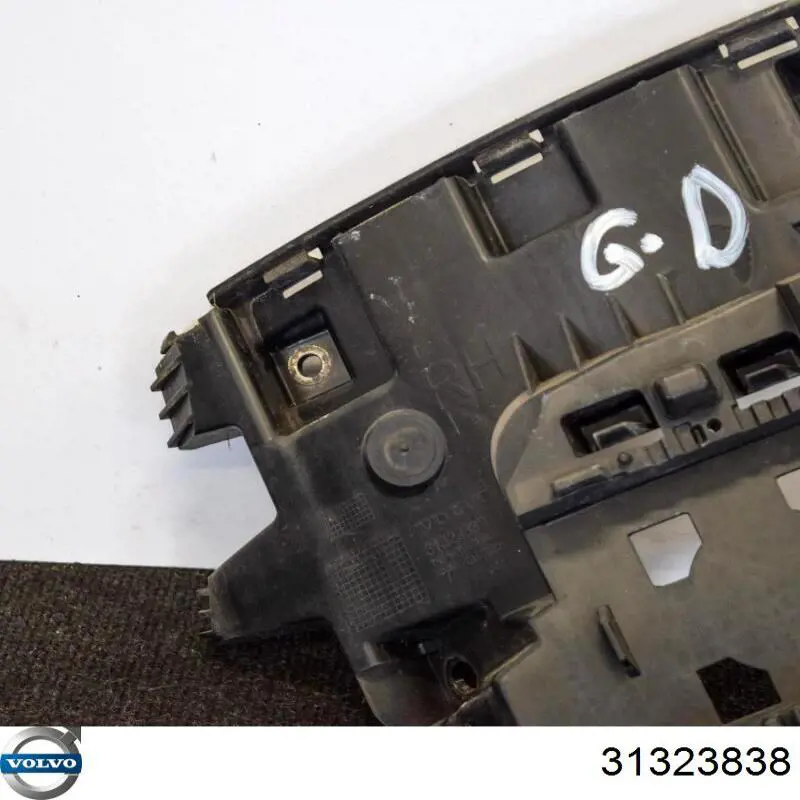 Купити 31323838 Volvo 