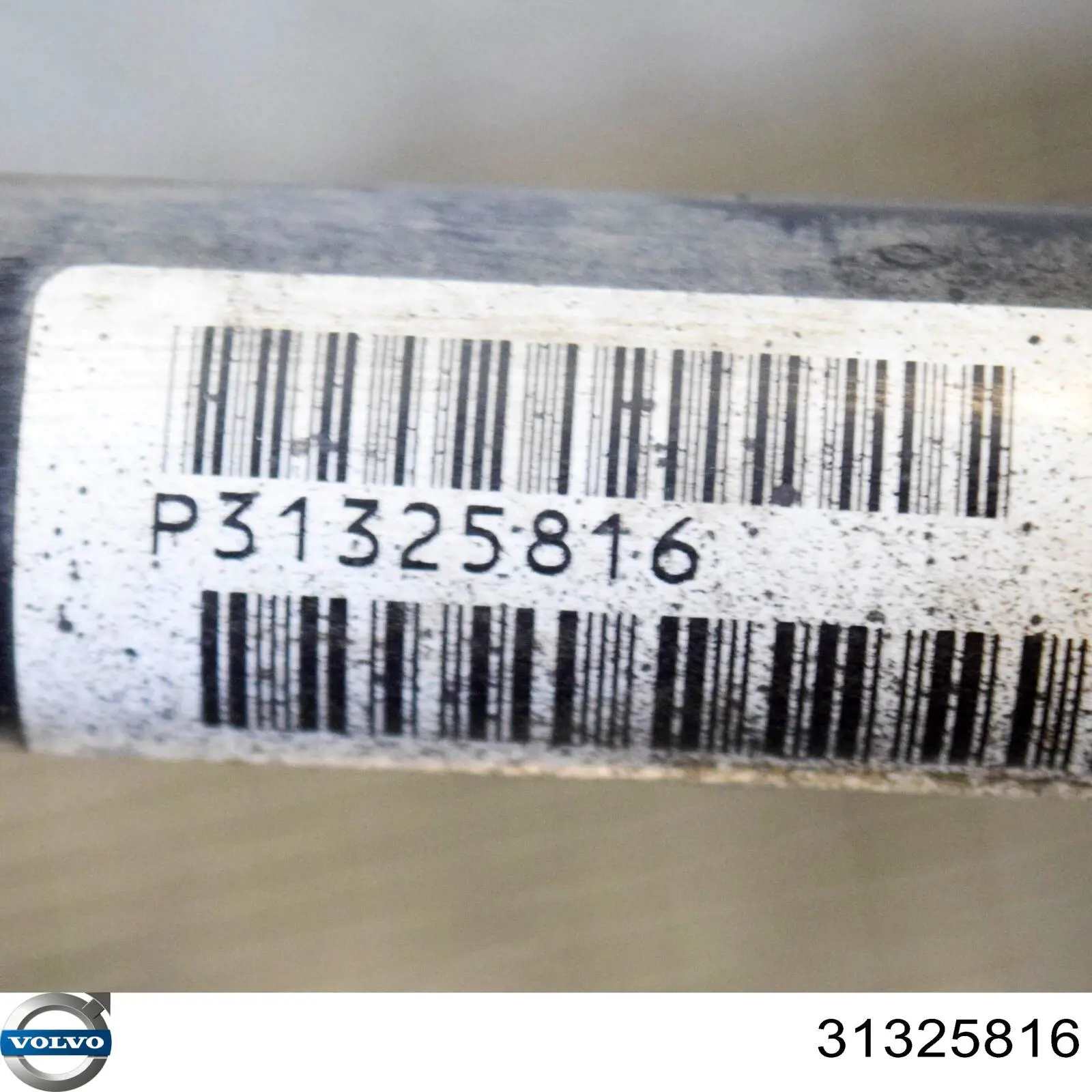Піввісь задня 31325816 Volvo